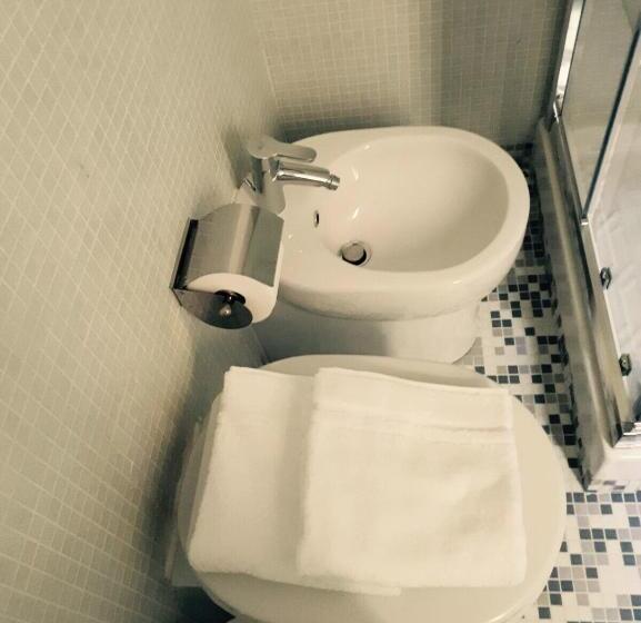 سوئیت 2 خوابه, Navona Residenza De Charme