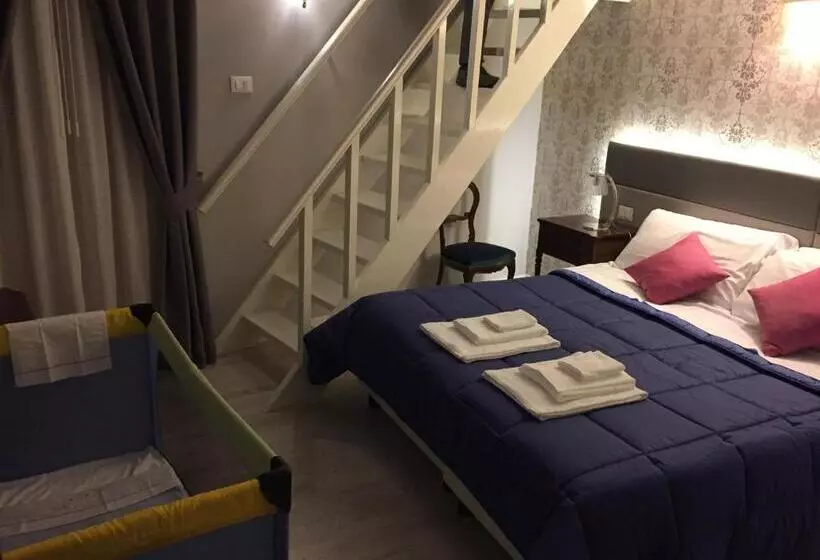 سوئیت 2 خوابه, Navona Residenza De Charme