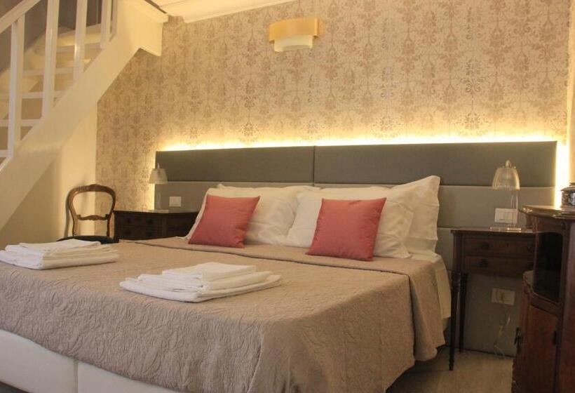 سوئیت 2 خوابه, Navona Residenza De Charme