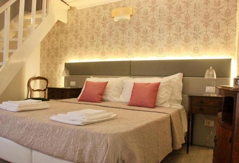 سوئیت 2 خوابه, Navona Residenza De Charme