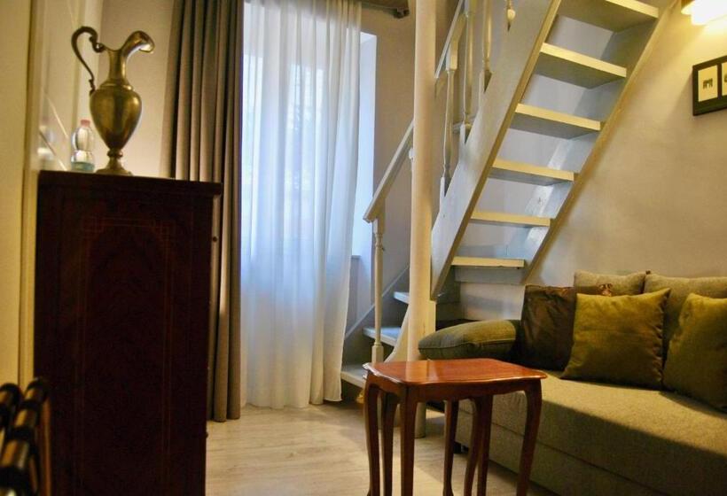 اتاق استاندارد یک نفره, Navona Residenza De Charme