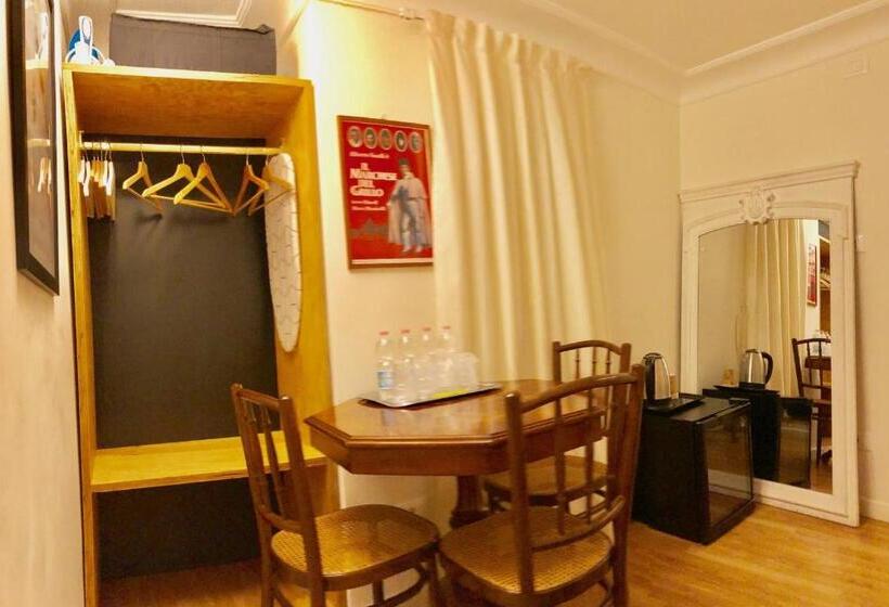 סוויטת ג'וניור, Navona Residenza De Charme