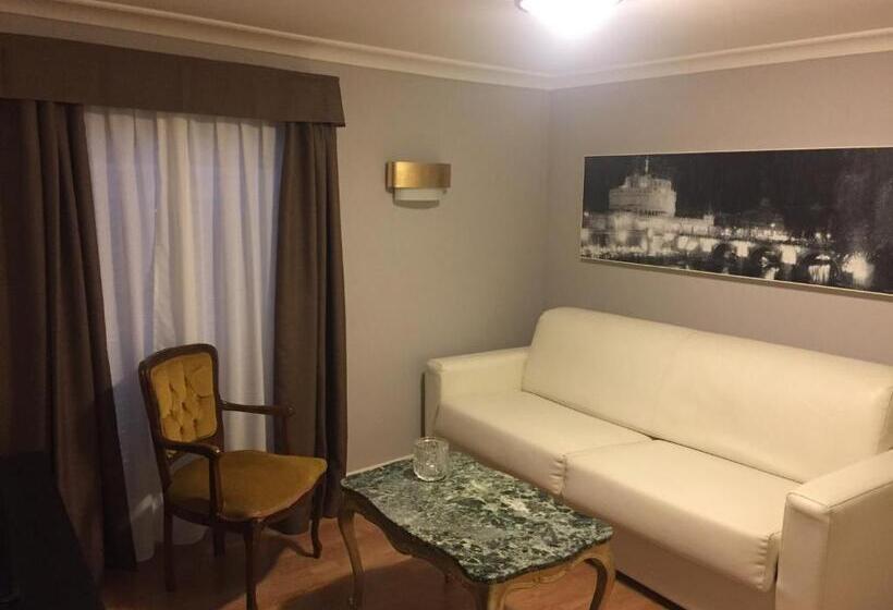 سوییت جونیور, Navona Residenza De Charme
