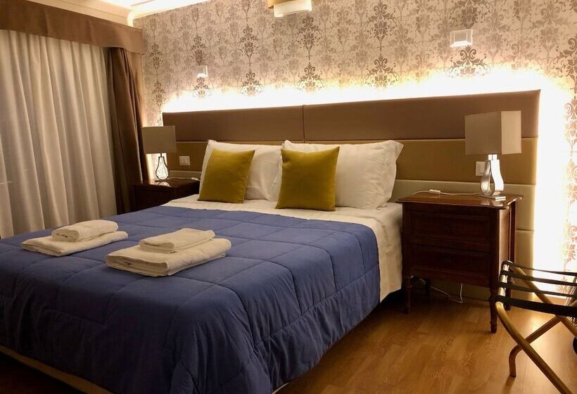 سوییت جونیور, Navona Residenza De Charme