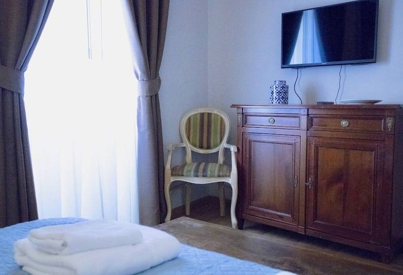 سوییت سوپریور, Navona Residenza De Charme