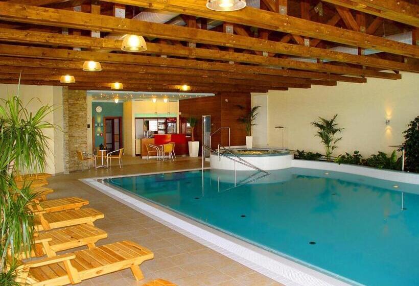 סוויטת סופריור, Wellness Hotel Happy Star