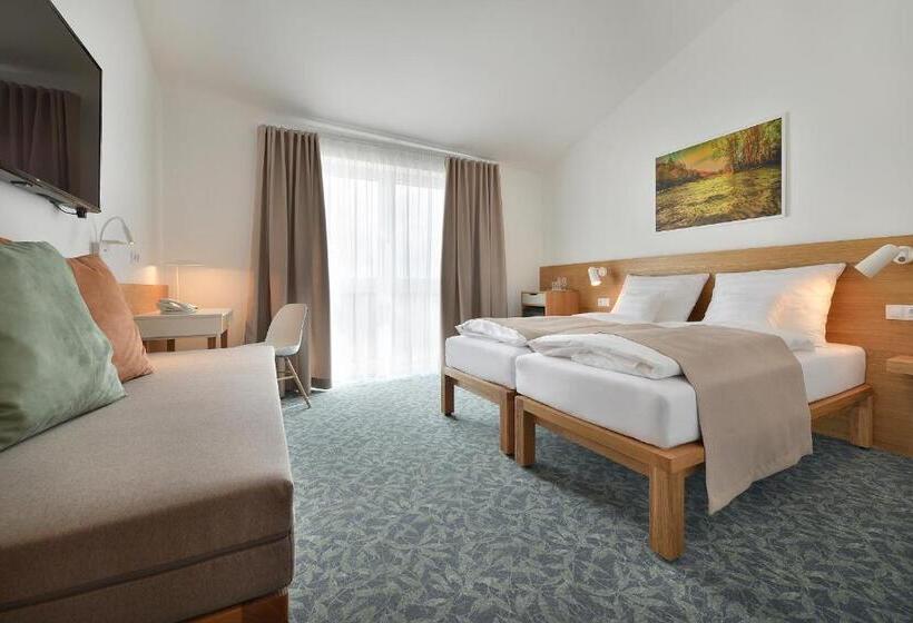 Семейный Номер Superior, Wellness Hotel Happy Star
