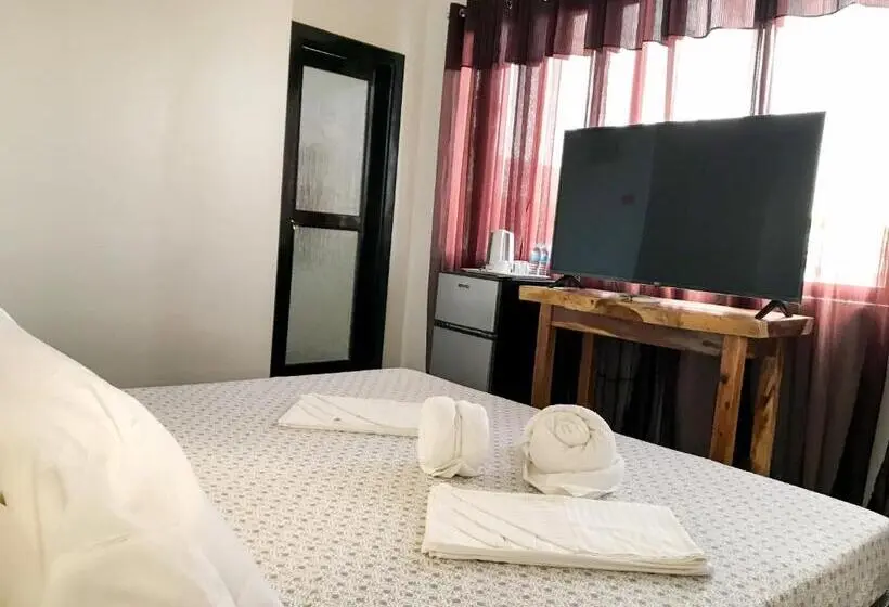 سوییت, E.i. Suites