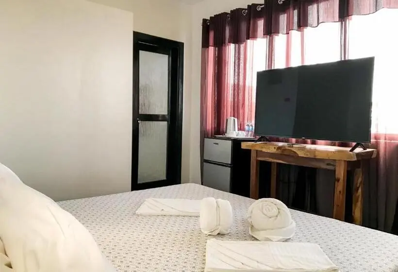 سوییت, E.i. Suites