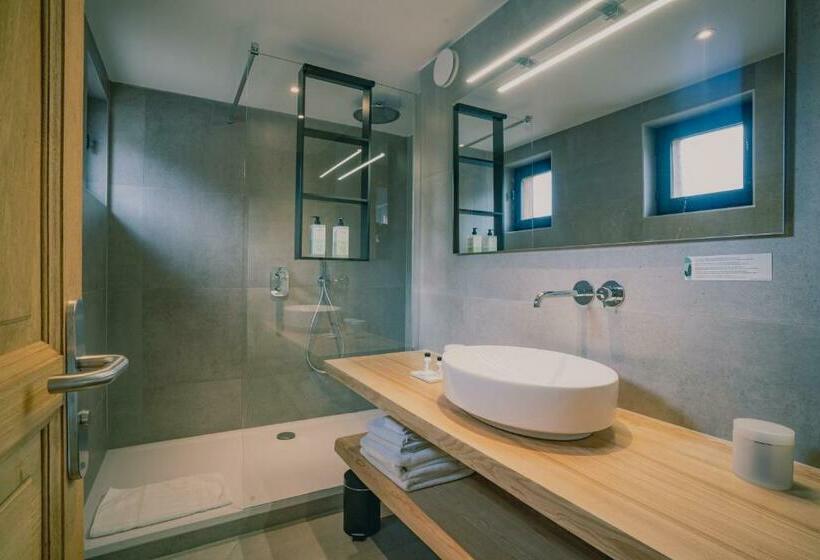 デラックスルーム, Terrabeka Lodge