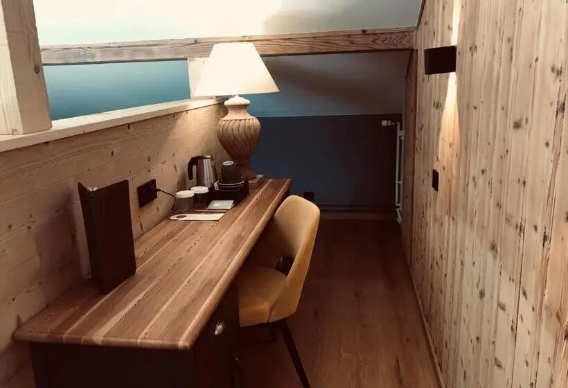 デラックスファミリールーム, Terrabeka Lodge