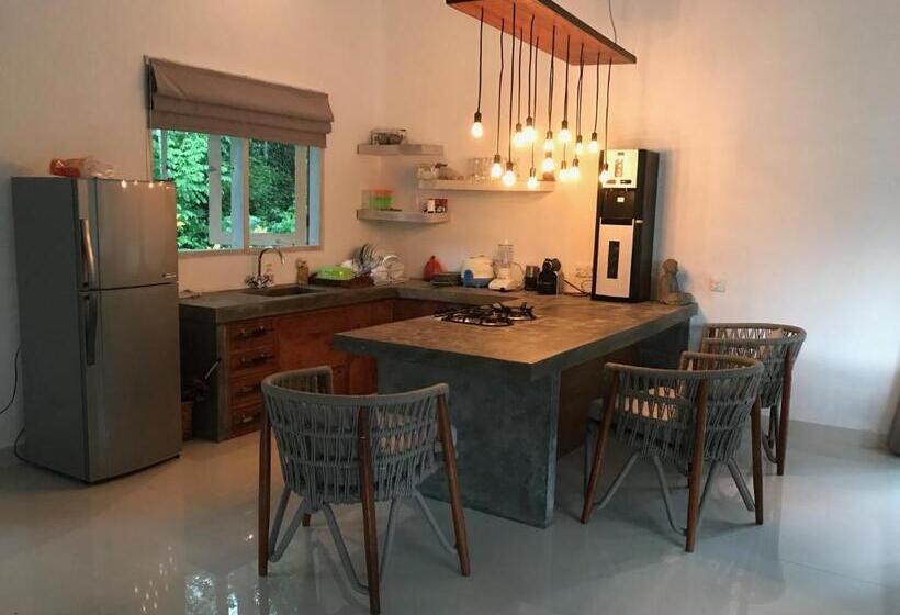 豪华洋房, Balian Bliss Retreat Bungalow & Villas