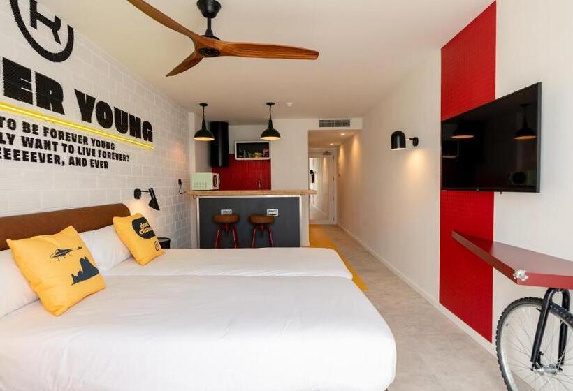 Студия Стандарт Вид на Море, Ryans Lolas   Adults Only