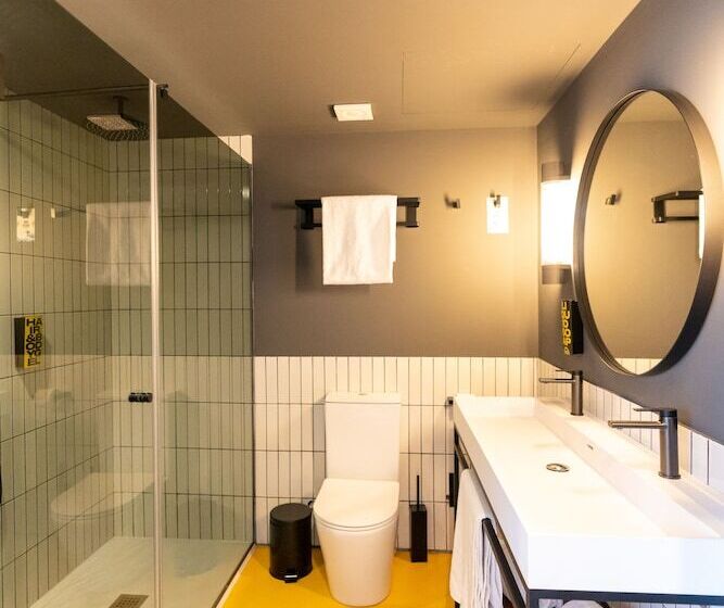 Студия Стандарт Вид на Море, Ryans Lolas   Adults Only