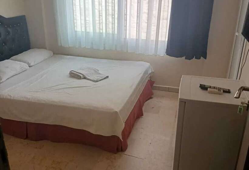 Standard Room, Blue Otel