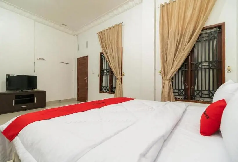 スイート, Reddoorz Syariah Near Universitas Putra Indonesia Padang