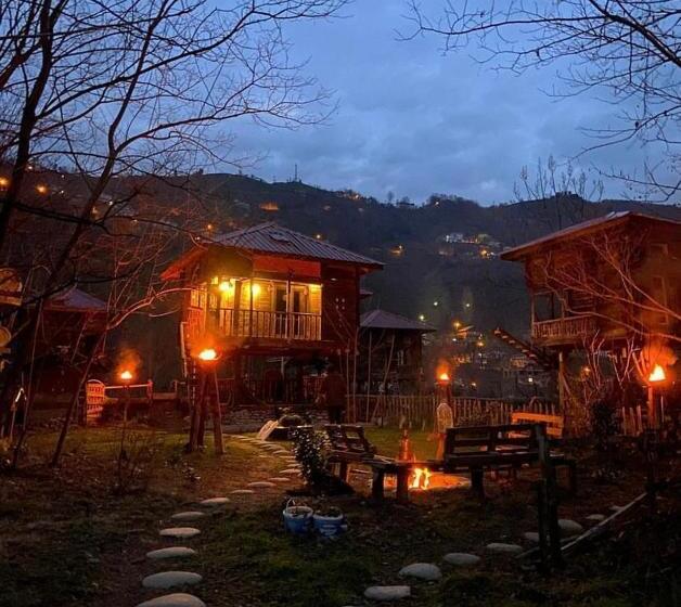 اتاق استاندارد با چشمانداز کوهستان, Zeni De Vore Serender & House