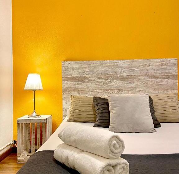 Номер Стандарт, Alani Montjuic