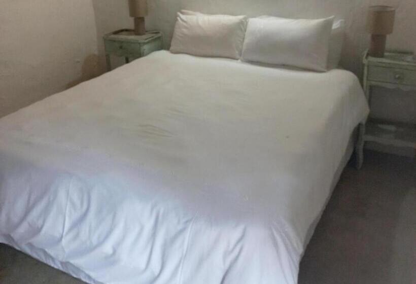 غرفة ديلوكس عائلية, Thuto Centre Conferencing & Bush Lodge