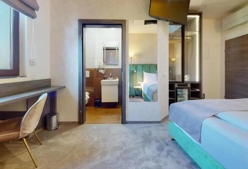 Chambre Standard, Ned
