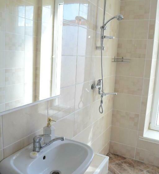 اتاق استاندارد یک نفره, Veteranu 5 Visaginas