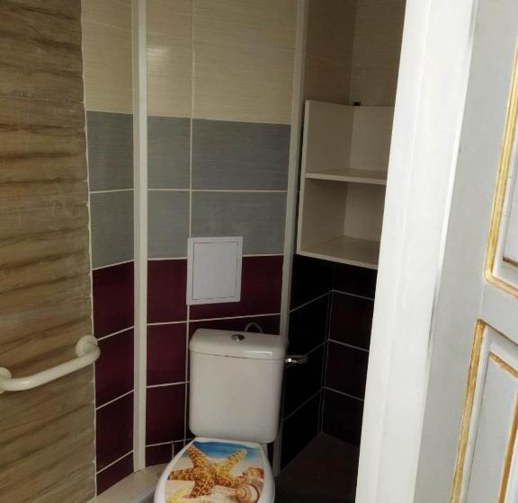 اتاق استاندارد سه نفره, Veteranu 5 Visaginas