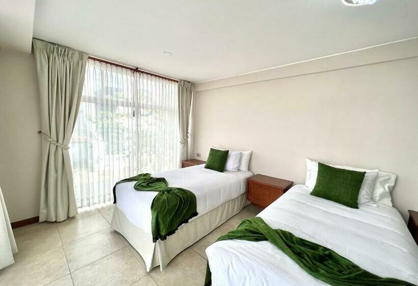 Четырехместный Номер Стандарт, Dakani Hotel Boutique New