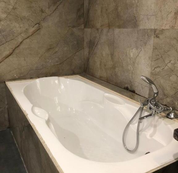 Family Suite, Bamboo Saa Mulberry Resort Pushkar