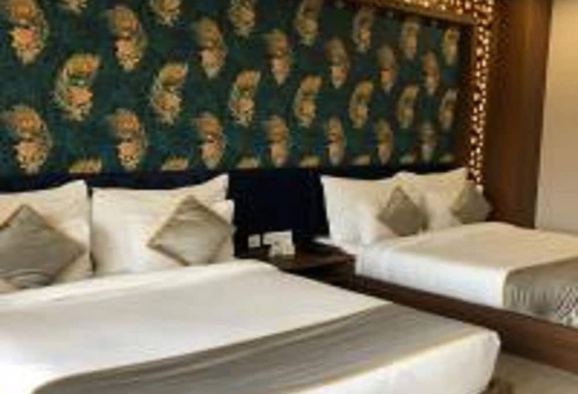 Президентский Люкс, Bamboo Saa Mulberry Resort Pushkar