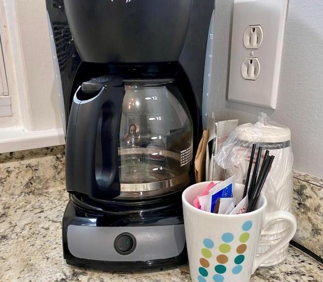 Номер Deluxe, Tower Circle Motel