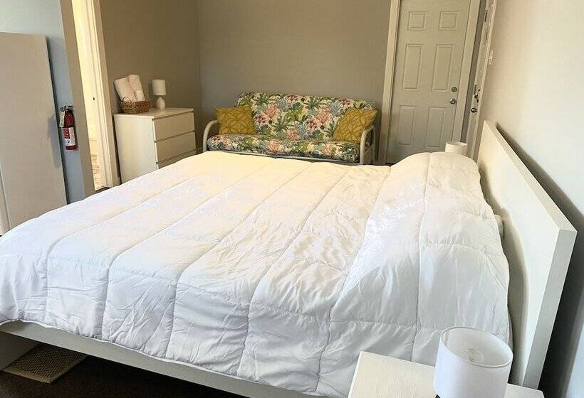 Номер Deluxe, Tower Circle Motel