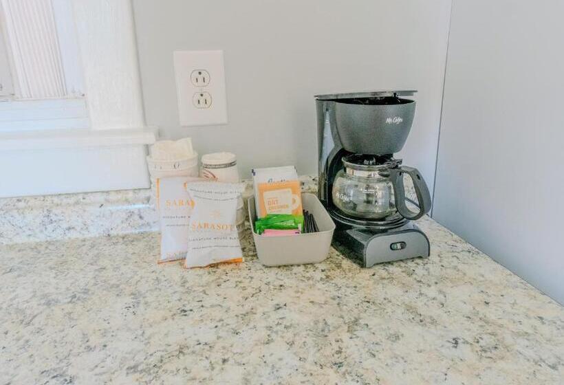 Стандартный Номер Кровать Кинг, Tower Circle Motel