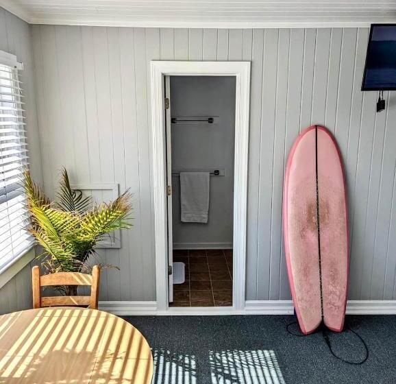 Номер Стандарт, Tower Circle Motel