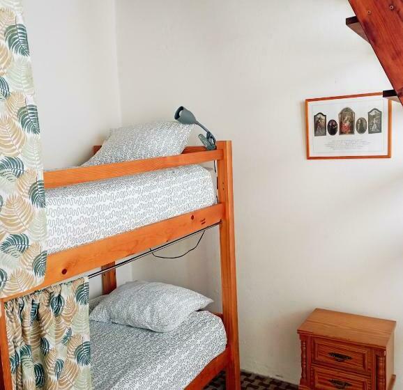 共用房间的床, Casa álamo Agaete