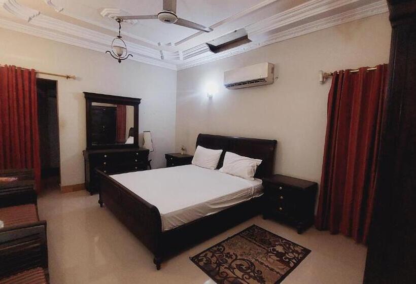 آپارتمان 3 خوابه, Karachi Inn Guest House