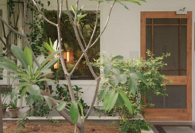 ガーデンビュースタンダードルーム, Pushkarorganic   Lux Farm Resort With Pool