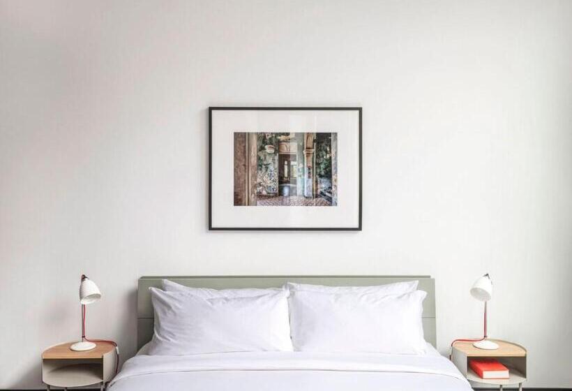 Апартаменты 1 Спальня, Roost Cleveland