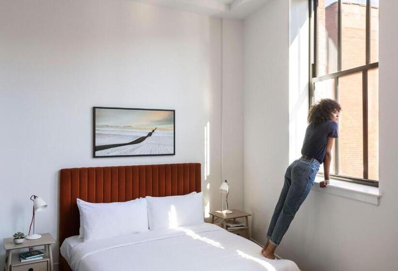 Апартаменты 2 Спальни, Roost Cleveland