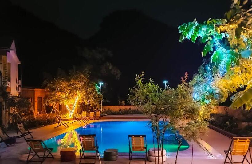 اتاق خانوادگی, Trang An Resort