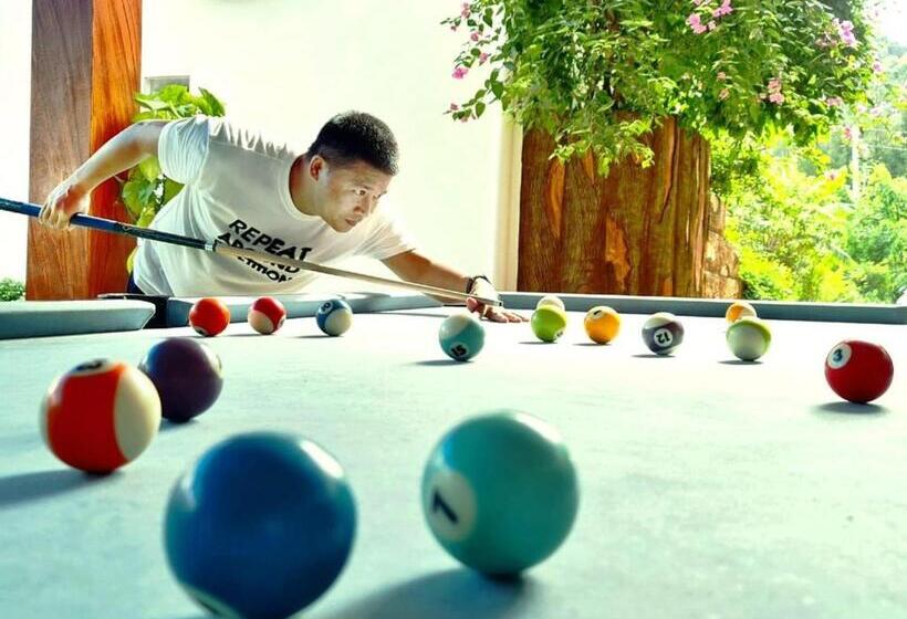 اتاق استاندارد سه نفره, Trang An Resort