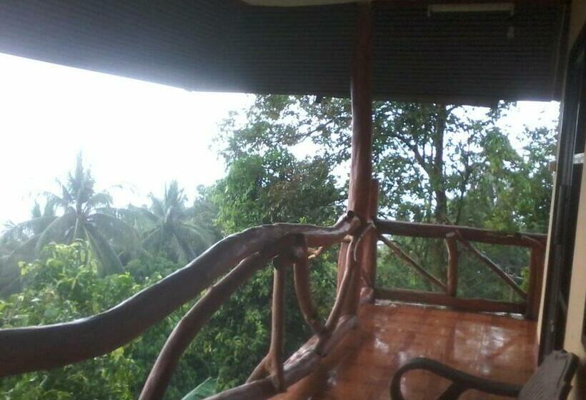 Quarto Triplo Standard com Vista, Bang Son Golden View