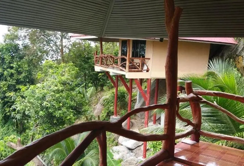 Deluxe Kolmen Hengen Huone Merinäkymä, Bang Son Golden View