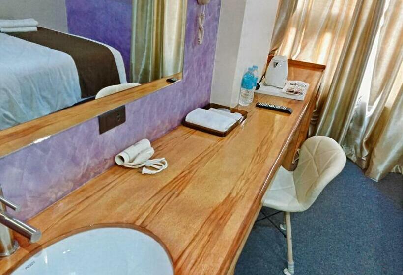 디럭스 룸, Sempre Premier Inn   Mactan Airport