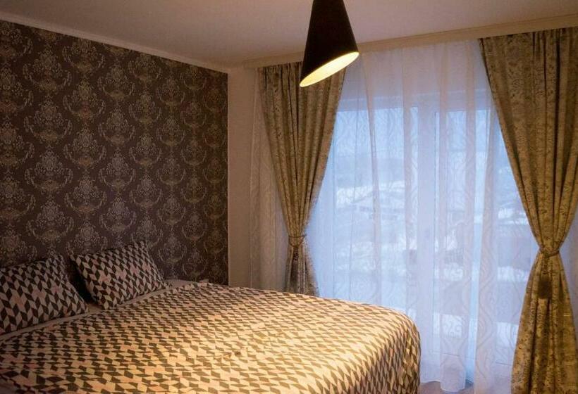 חדר סטנדרט נוף להרים, My Way