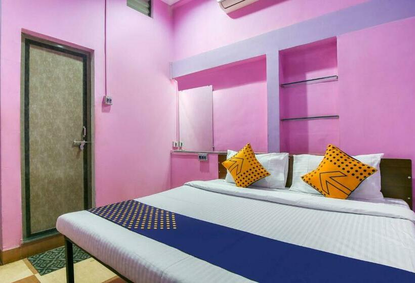 غرفة إدارية ثلاثية, Spot On 67841 Hotel Rajeshwar