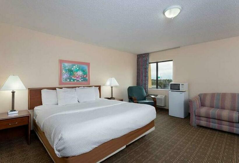 Standardzimmer Kingsize Bett, Norwood Inn & Suites Indianapolis