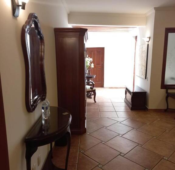 سوییت جونیور, Marhialja Hotel Boutique