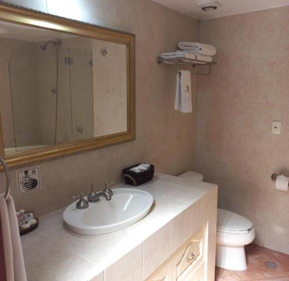 سوییت جونیور, Marhialja Hotel Boutique