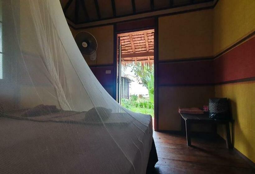 בקתה, Monkey Island Resort Koh Mak