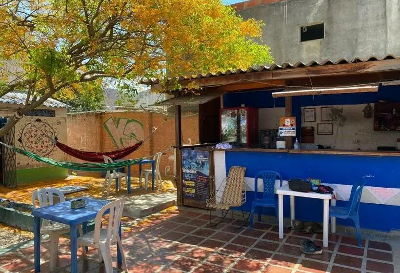 スタンダードトリプルルーム, Hostal Alquimista